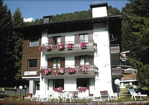 Hotel 1 stelle in Madonna di Campiglio Madonna di Campiglio - Garn Bucaneve