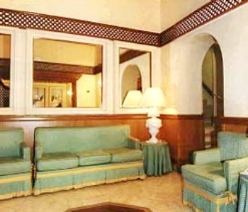 Affitta camere 3 stelle in Roma Fontana di Trevi - Barocco Apartments