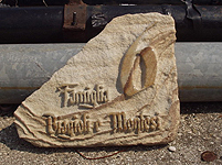 Insegne in pietra per esterno